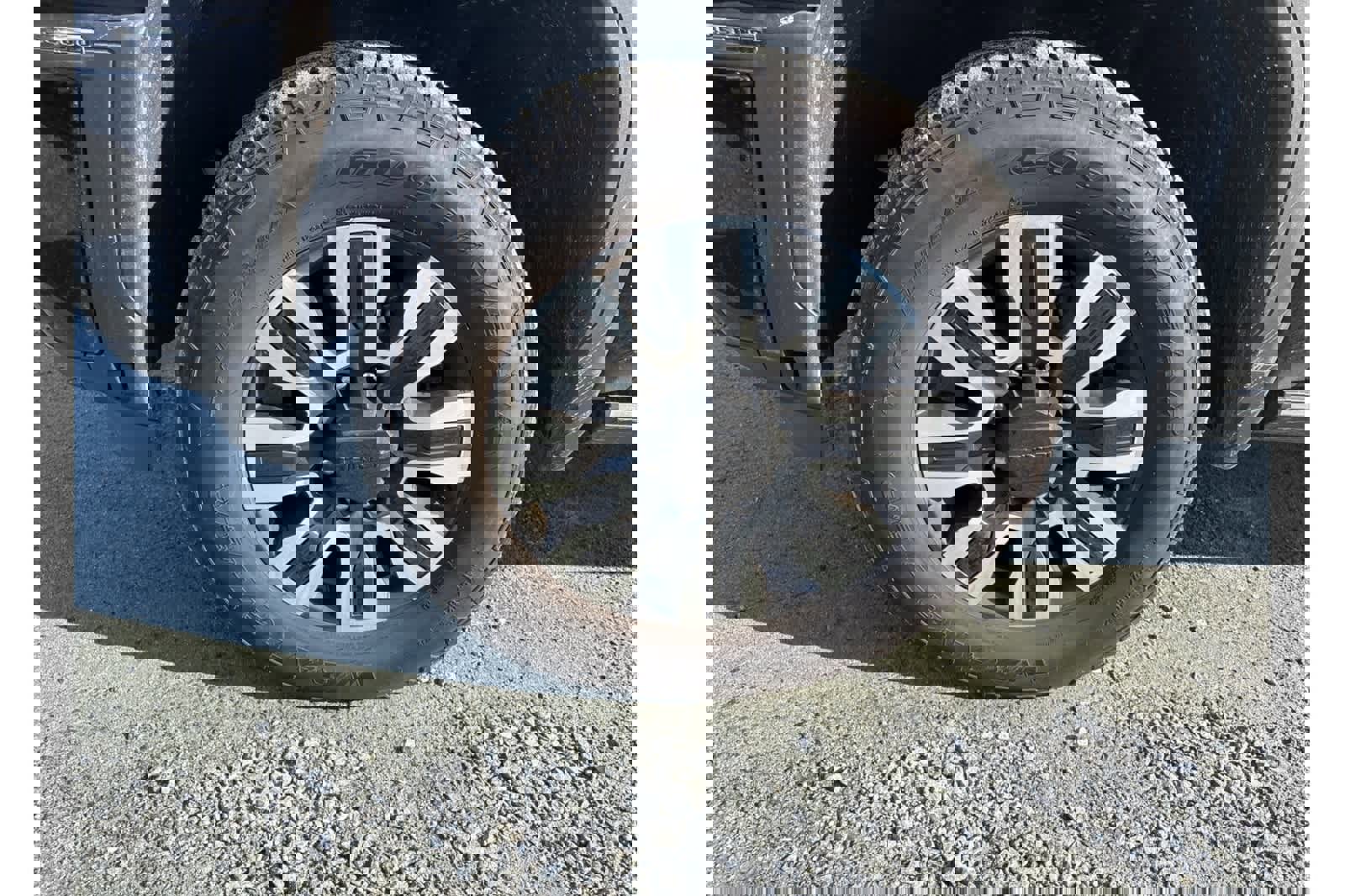 Used 2024 GMC Sierra 2500 Denali Ultimate image 24