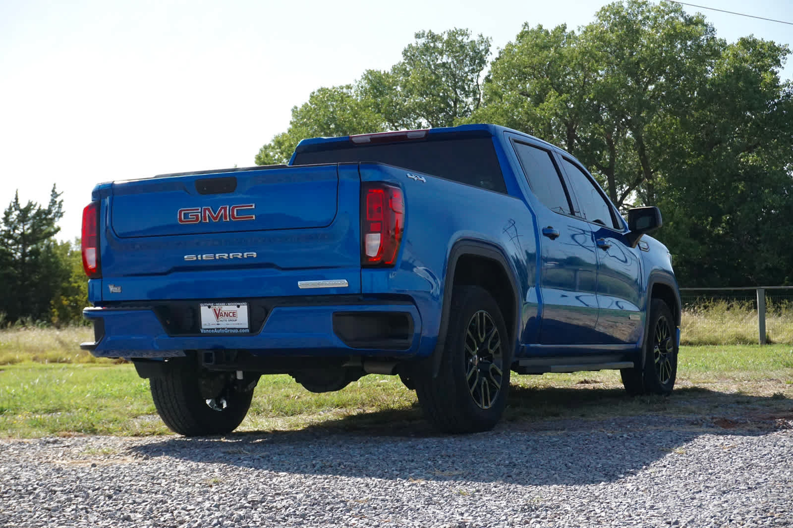 Used 2022 GMC Sierra 1500 Elevation AWD/4WD image 5