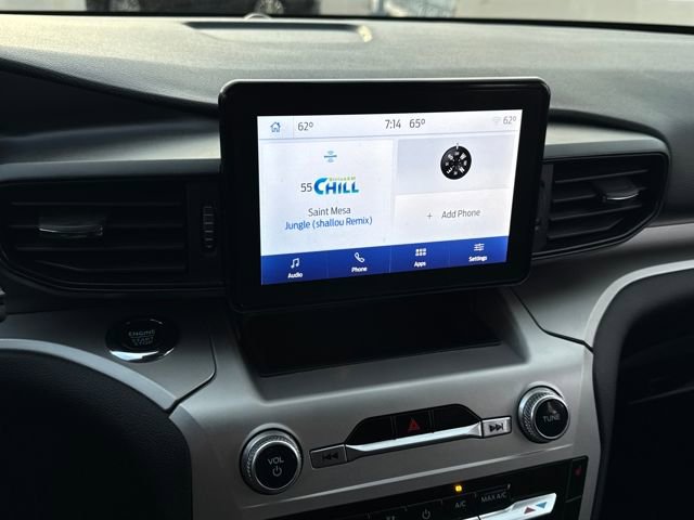 Used 2022 Ford Explorer XLT image 10