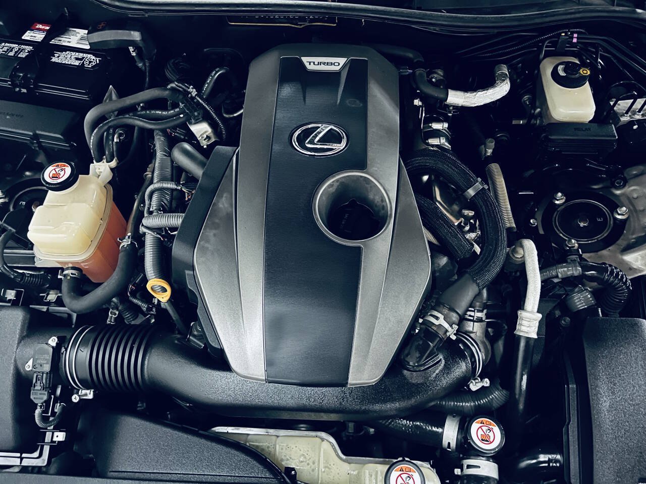 Used 2018 Lexus IS 300 F Sport RWD image 39