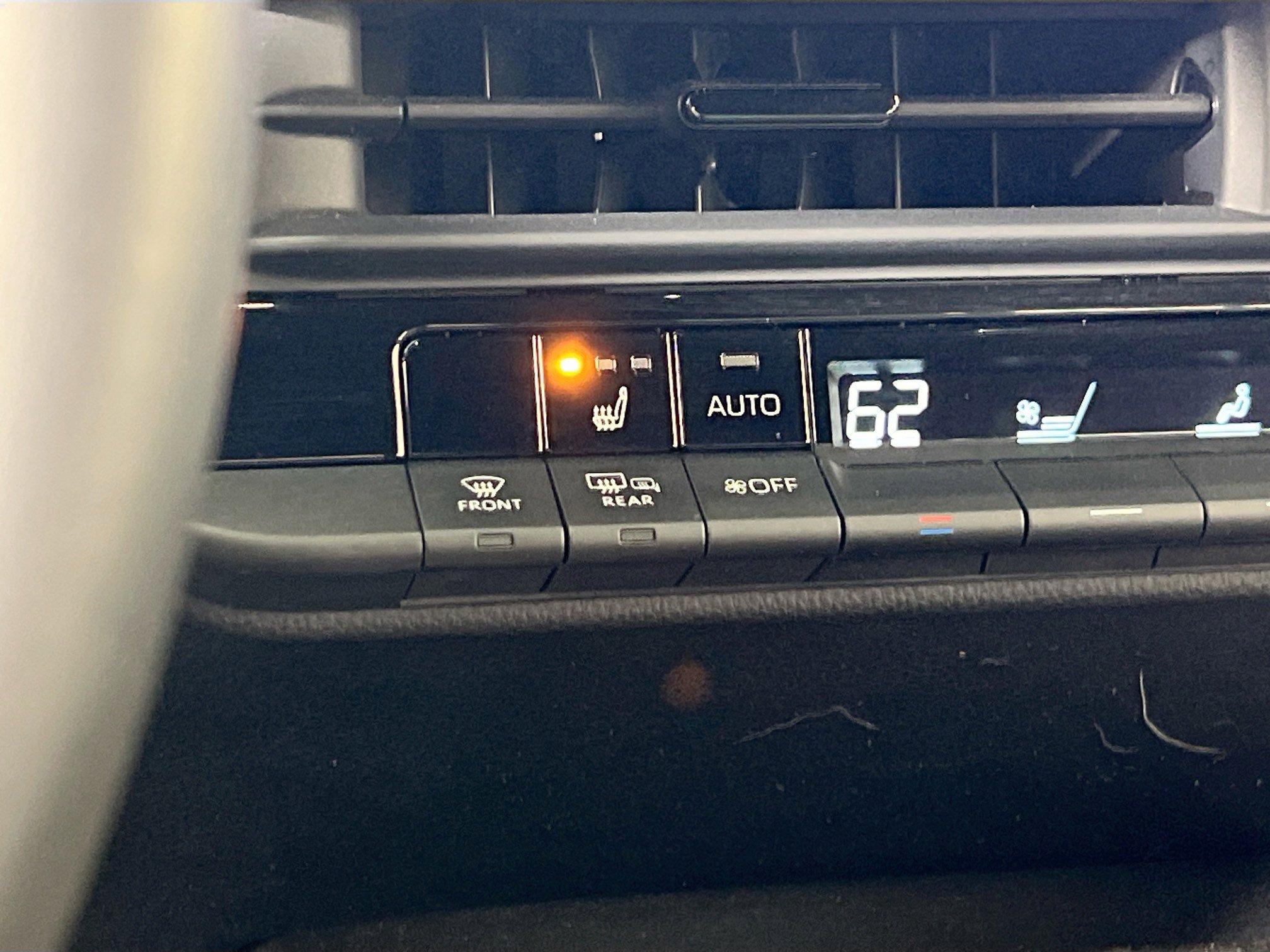 Used 2024 Toyota Crown XLE image 19