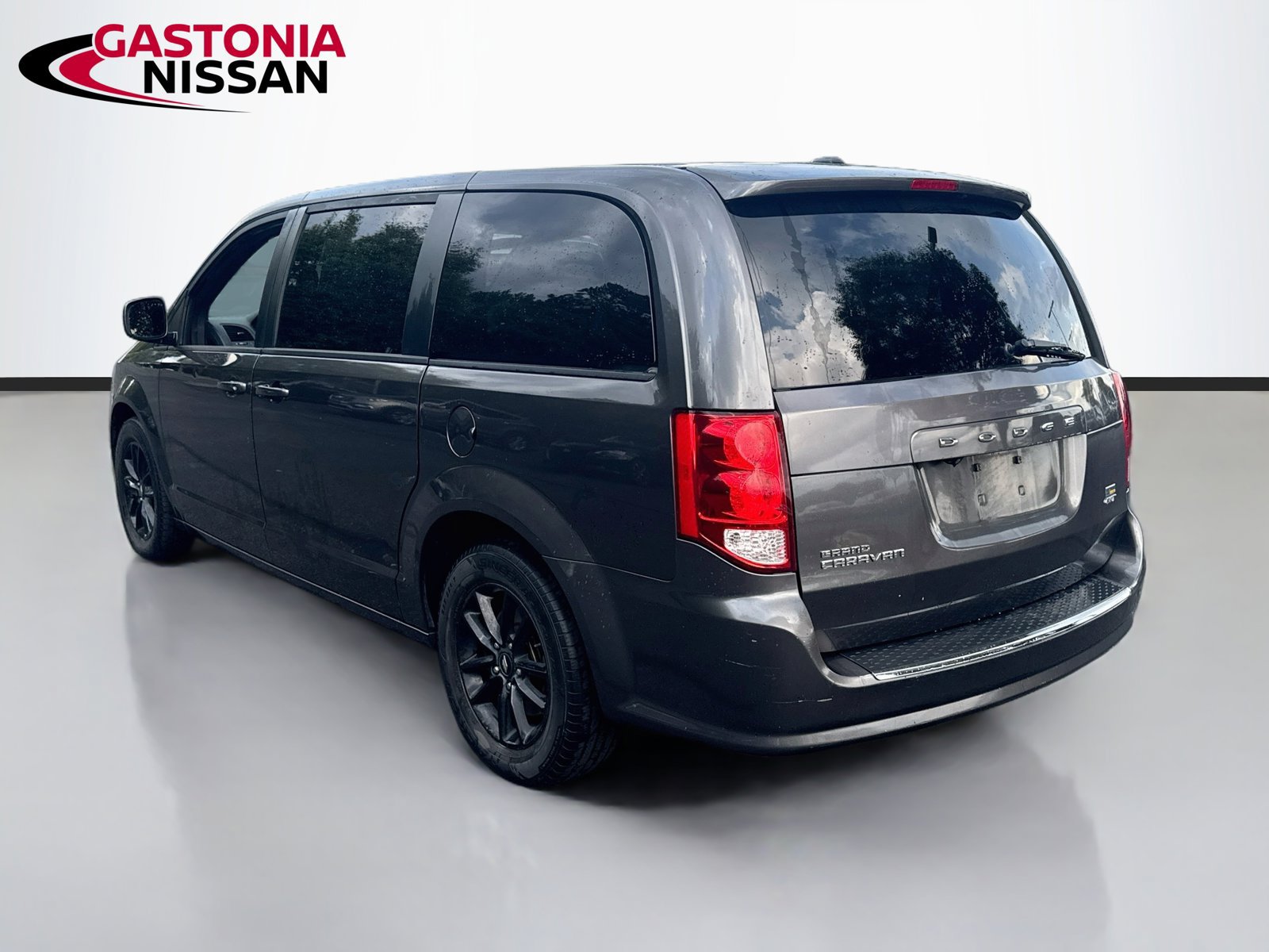 Used 2019 Dodge Grand Caravan GT FWD image 6