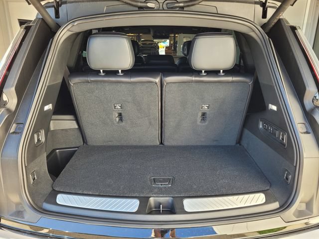 Certified 2026 Cadillac Vistiq Luxury AWD/4WD image 26