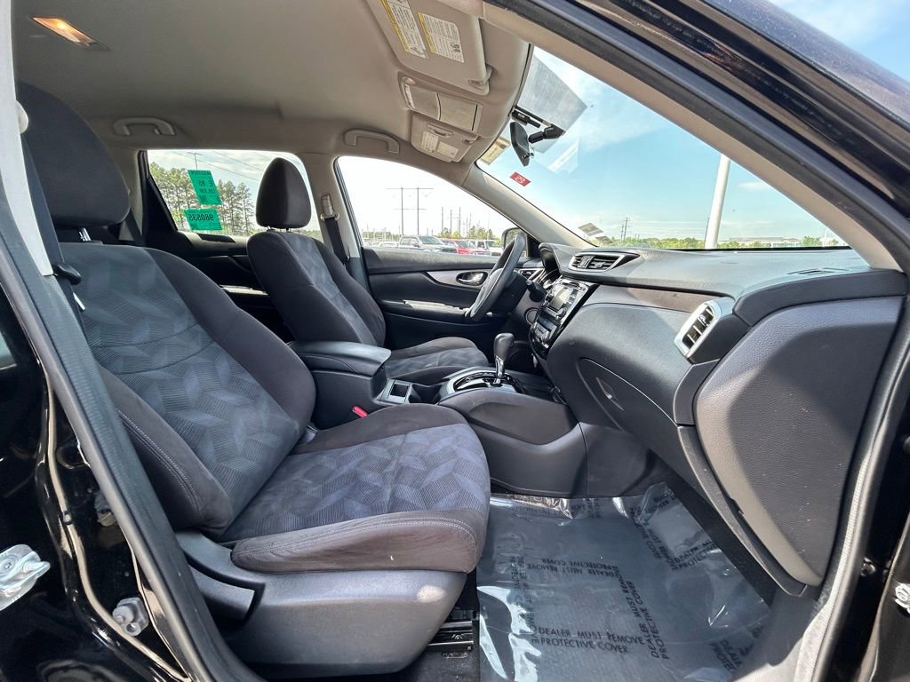 Used 2015 Nissan Rogue SV AWD/4WD image 12