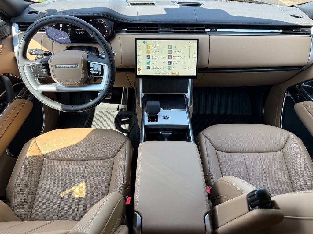 New 2026 Land Rover Range Rover SE AWD/4WD image 17