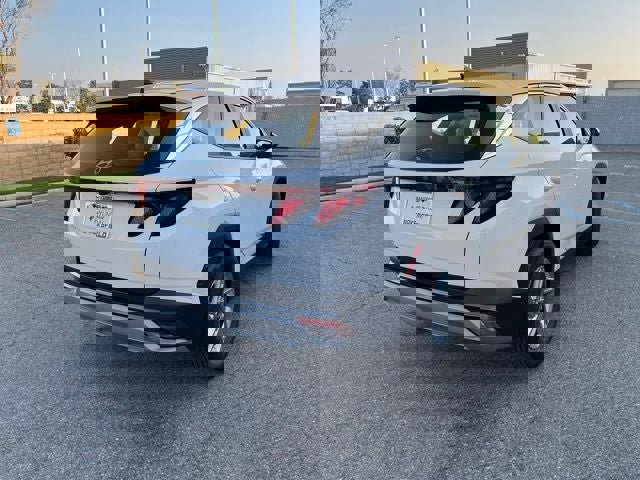 New 2026 Hyundai Tucson SE image 4