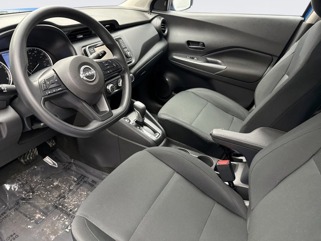 Used 2025 Nissan Kicks Play S image 10