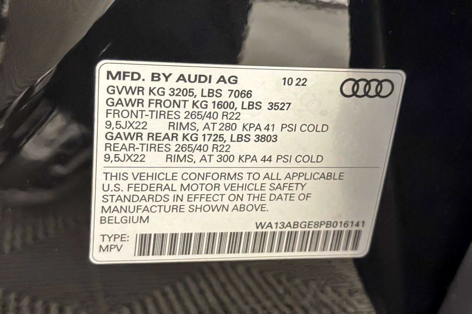 Used 2023 Audi e-tron Prestige AWD/4WD image 28
