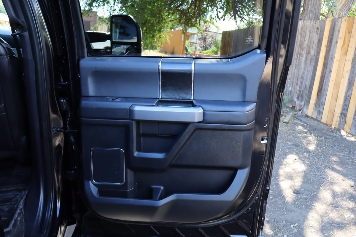 Used 2019 Ford F350 Platinum w/ Platinum Ultimate Package AWD/4WD image 25