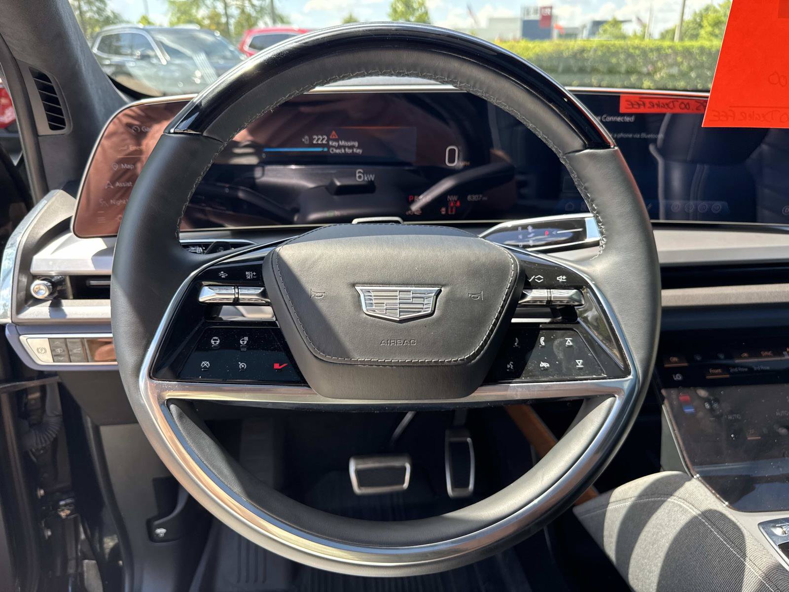 New 2026 Cadillac Vistiq Premium Luxury w/ LPO, Floor Liner Package AWD/4WD image 15