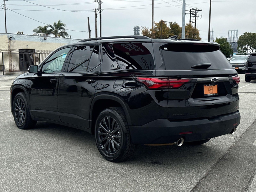 Used 2023 Chevrolet Traverse RS AWD/4WD image 4