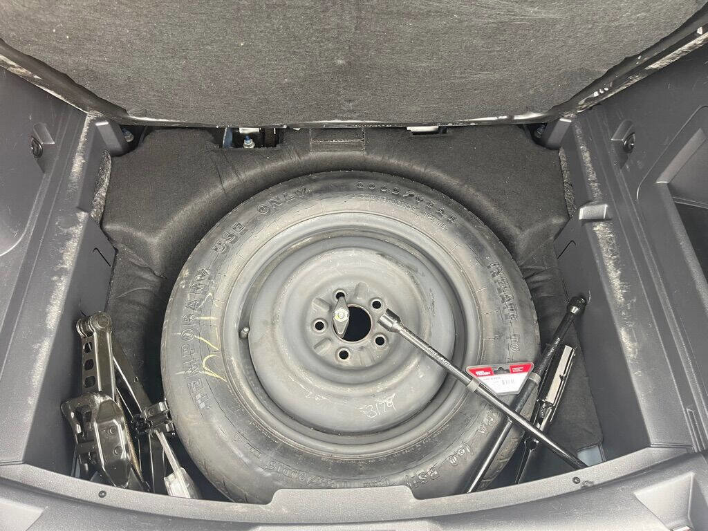 Used 2016 Jeep Compass Latitude image 12