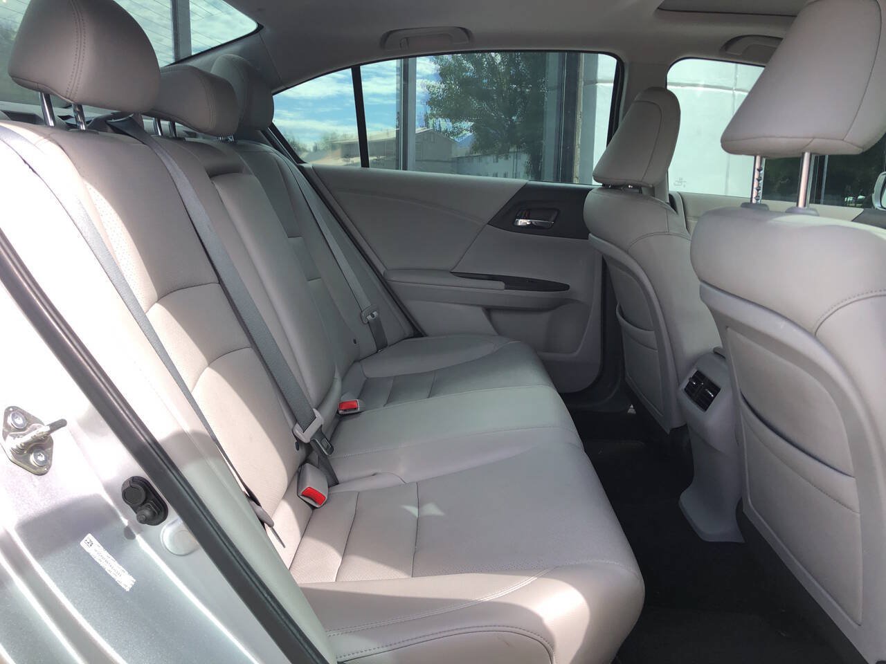 Used 2014 Honda Accord EX-L image 11