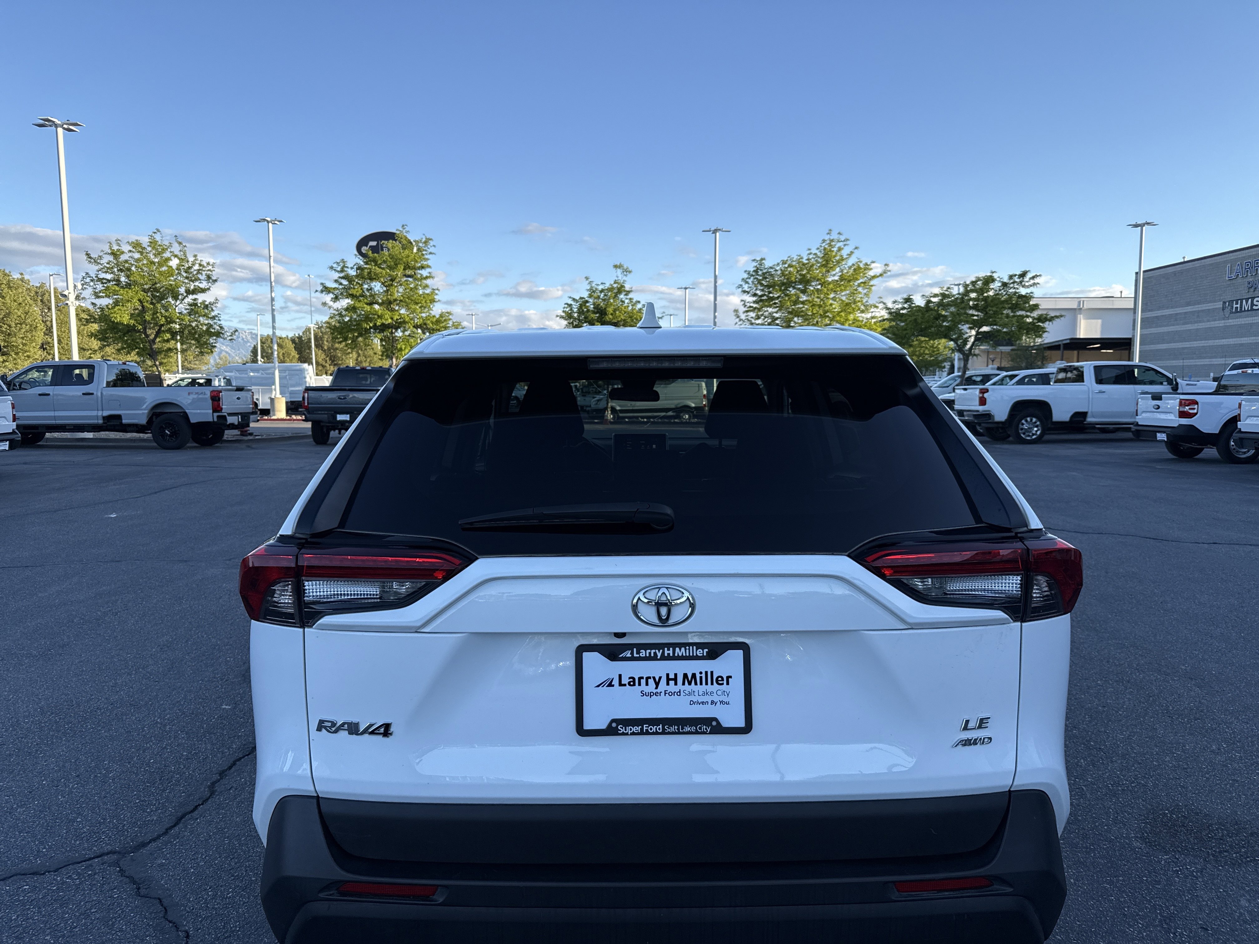 Used 2023 Toyota RAV4 LE image 2