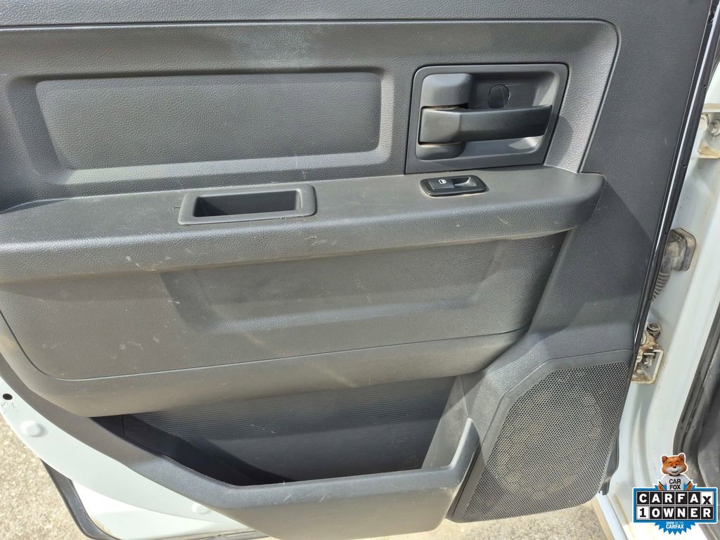 Used 2011 RAM 2500 ST w/ Protection Group image 20