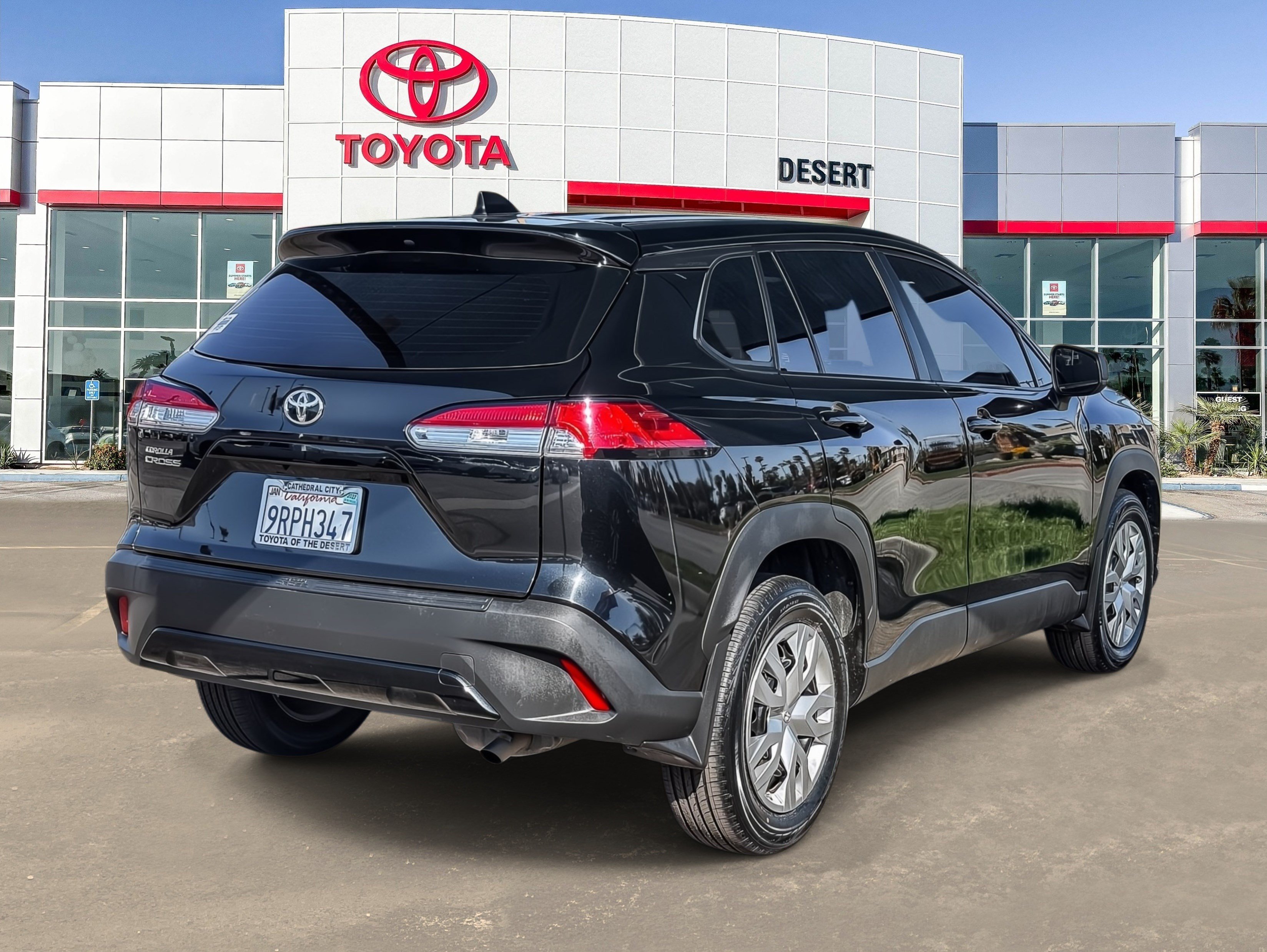 Certified 2025 Toyota Corolla Cross L FWD image 7