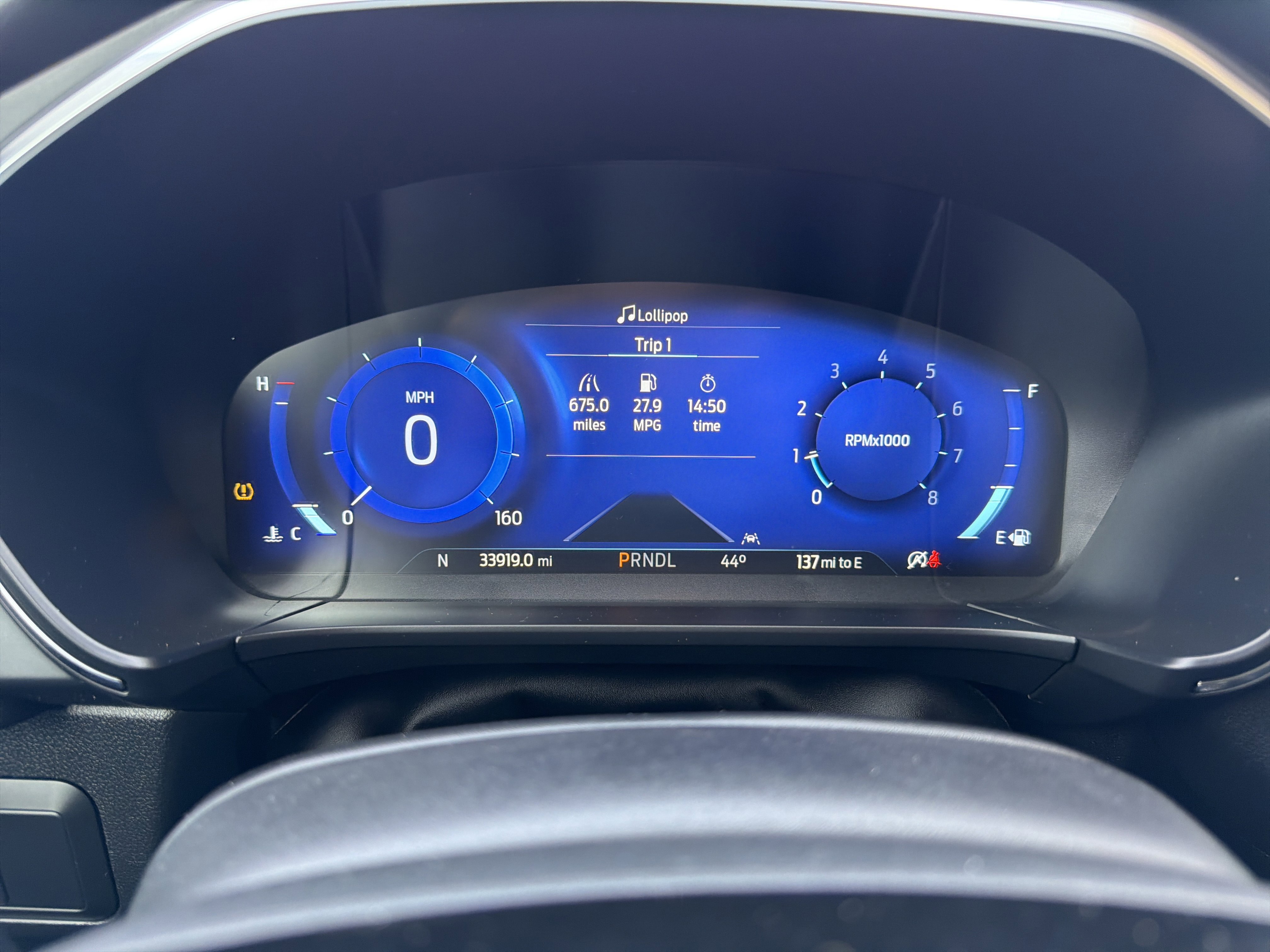 Used 2022 Ford Escape Titanium w/ Class II Trailer Tow Package image 18