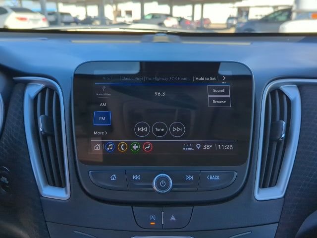 Used 2025 Chevrolet Malibu LT image 6