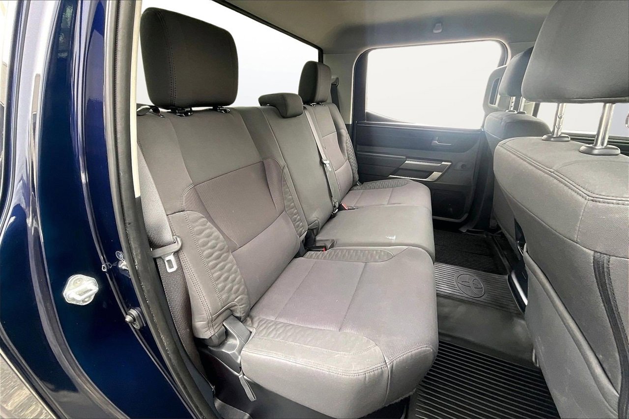 Used 2022 Toyota Tundra SR5 w/ SR5 Convenience Package image 25
