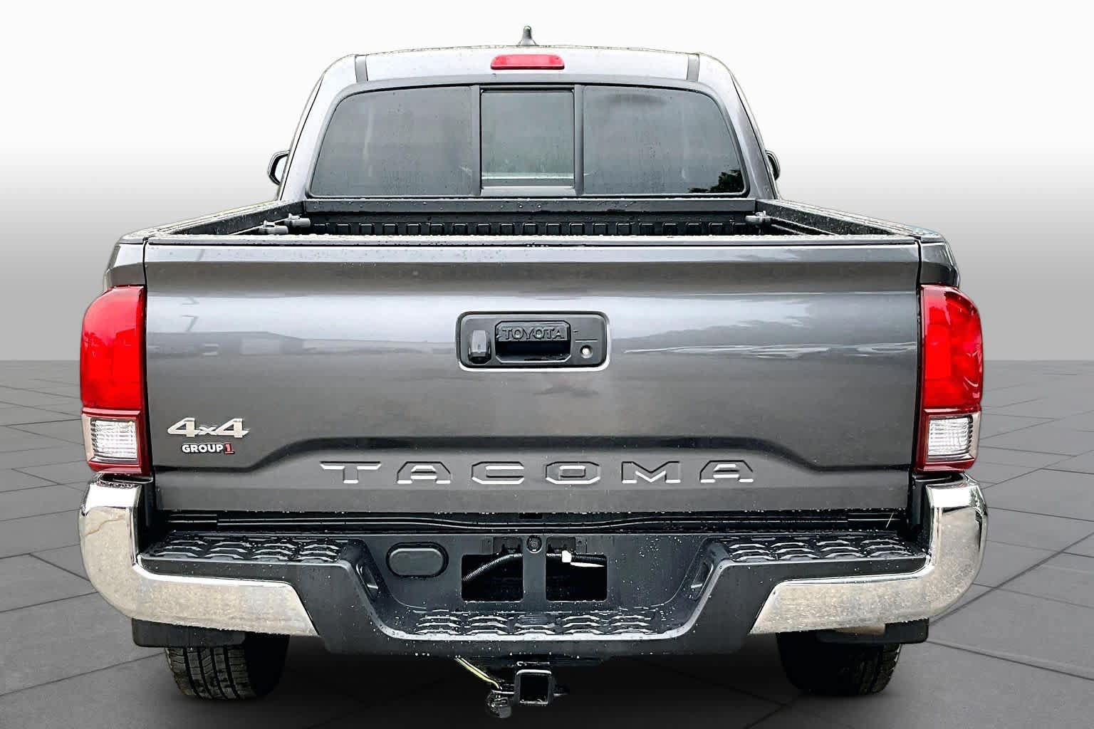 Certified 2022 Toyota Tacoma SR5 w/ SR5 Appearance Package (SM) AWD/4WD image 5