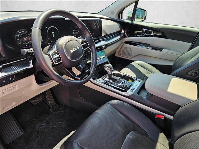 Used 2024 Kia Carnival SX Prestige FWD image 16