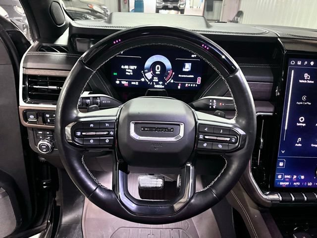Used 2025 GMC Yukon Denali Ultimate w/ LPO, Floor Liner Package AWD/4WD image 25