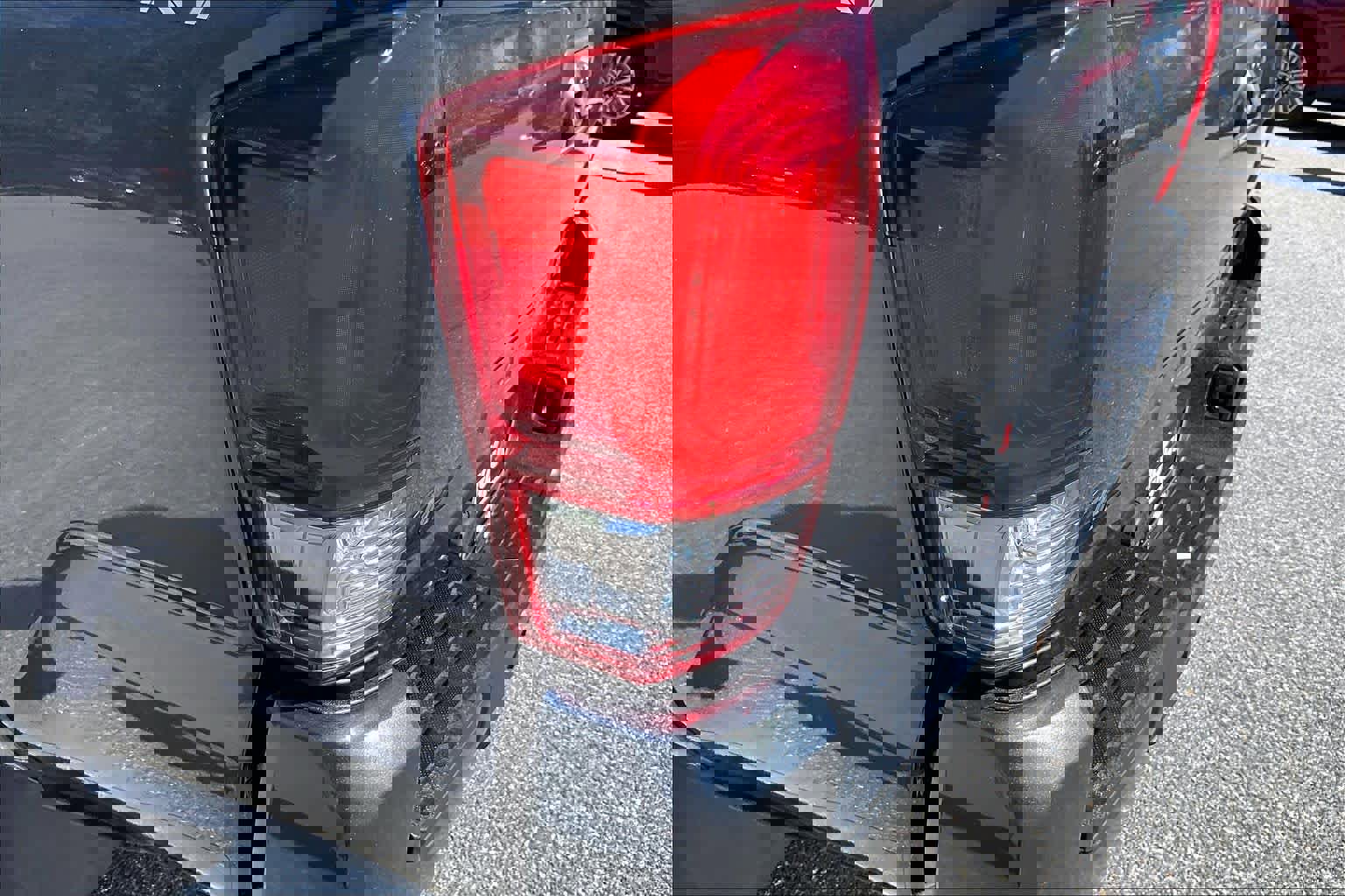 Used 2017 Toyota Tacoma TRD Sport w/ Tow Package (A/T) image 28