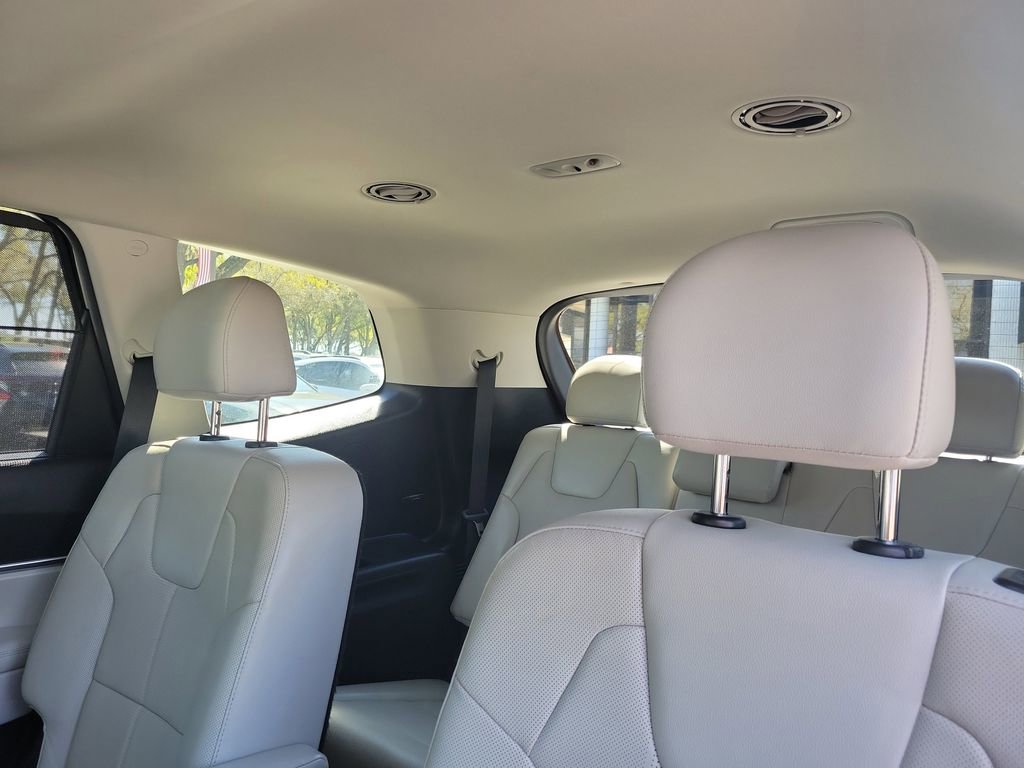 Used 2021 Kia Telluride EX w/ EX Premium Package image 14