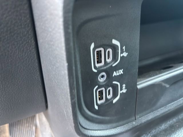 Used 2025 RAM 2500 Tradesman w/ Chrome Appearance Group AWD/4WD image 16