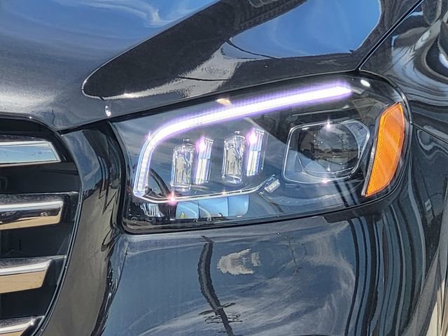 Used 2025 Mercedes-Benz GLS 450 4MATIC image 42