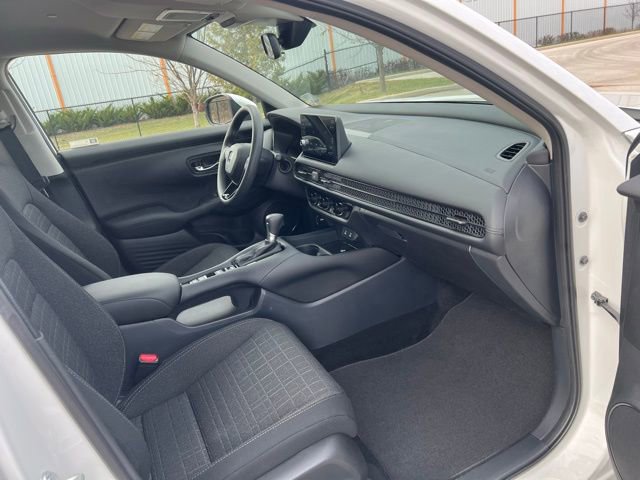 New 2026 Honda HR-V LX image 32
