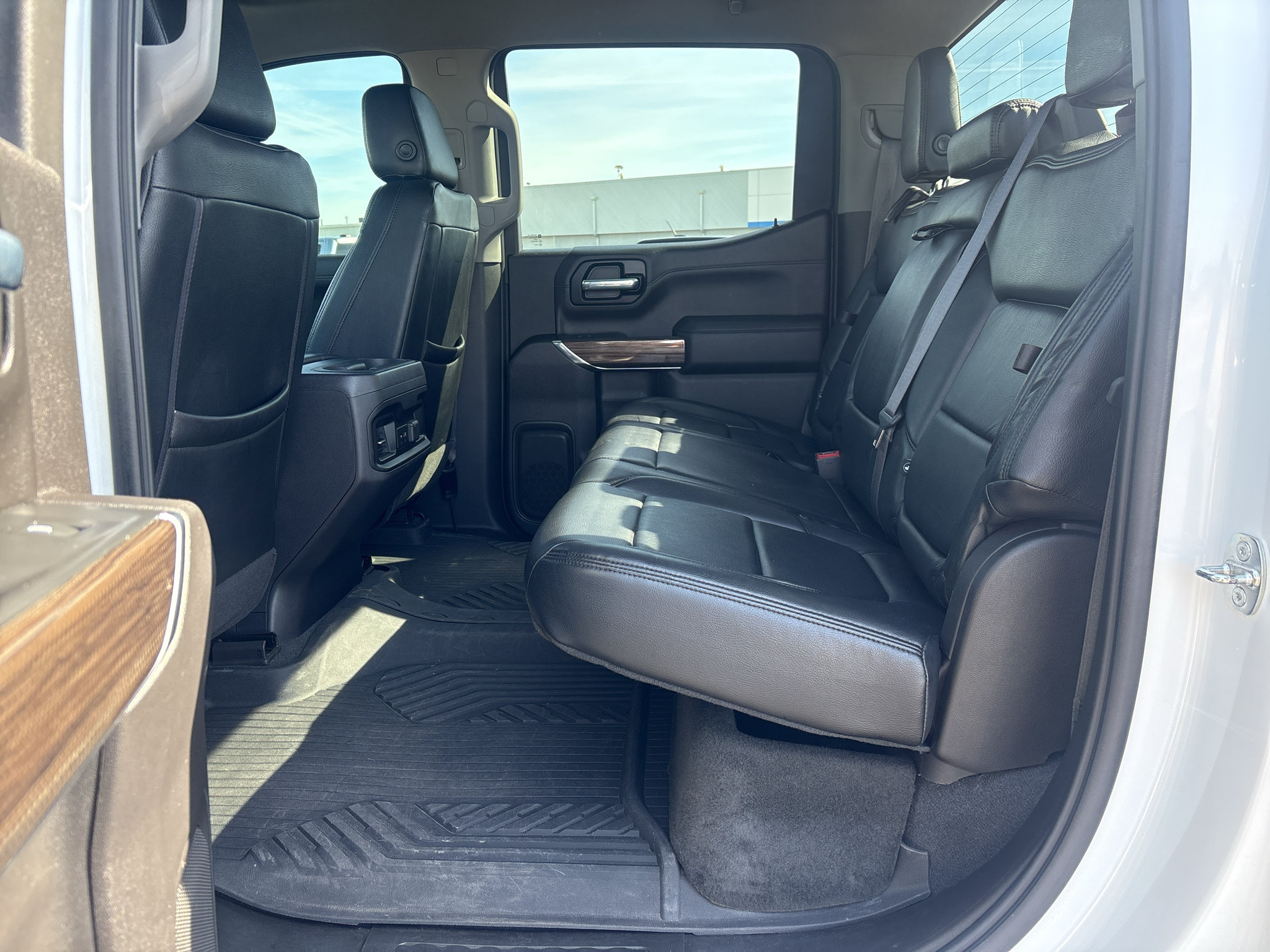 Used 2021 Chevrolet Silverado 1500 LT Trail Boss w/ Bed Protection Package AWD/4WD image 19