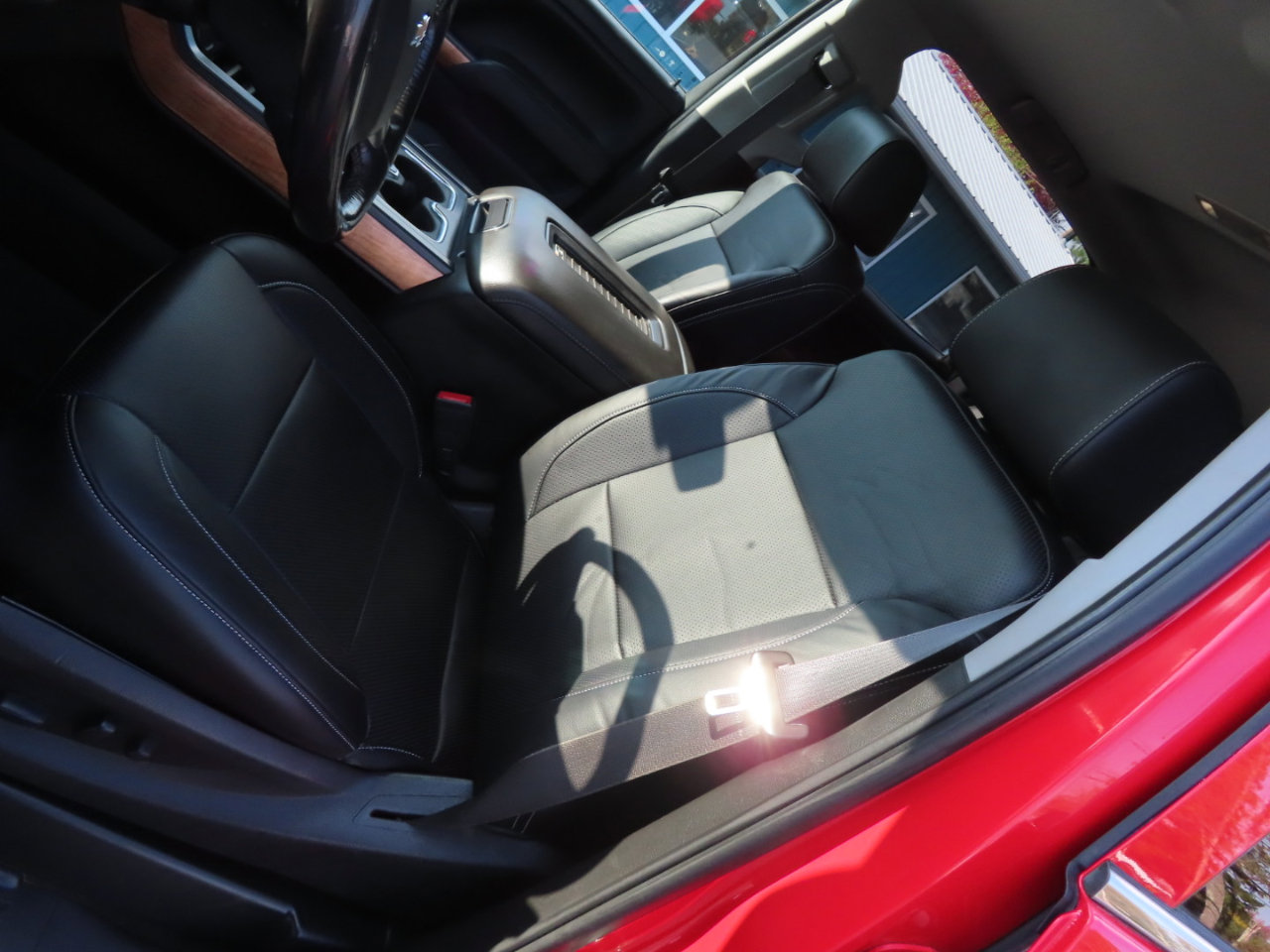 Used 2018 Chevrolet Silverado 2500 LTZ w/ Duramax Plus Package image 31