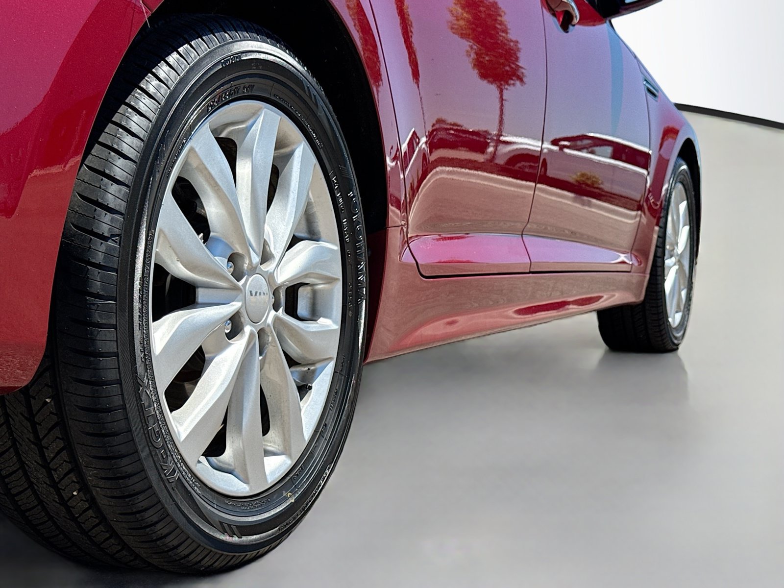 Used 2015 Kia Optima LX FWD image 15