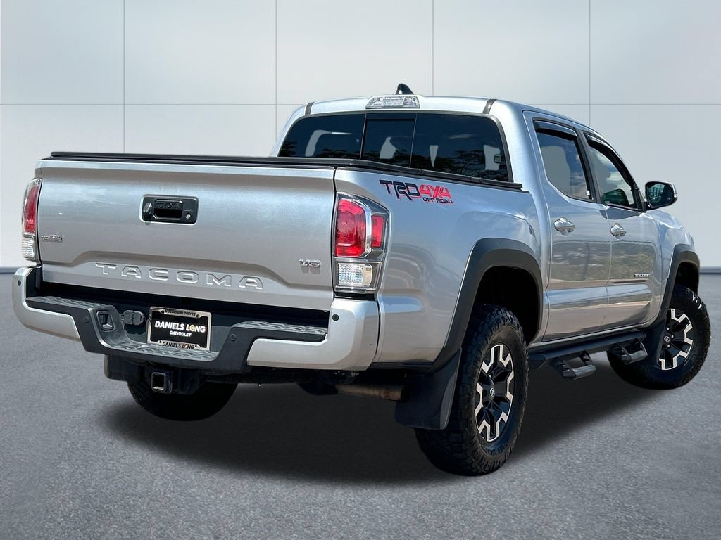 Used 2023 Toyota Tacoma TRD Off-Road w/ Technology Package AWD/4WD image 2
