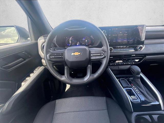Used 2026 Chevrolet Colorado W/T RWD image 7