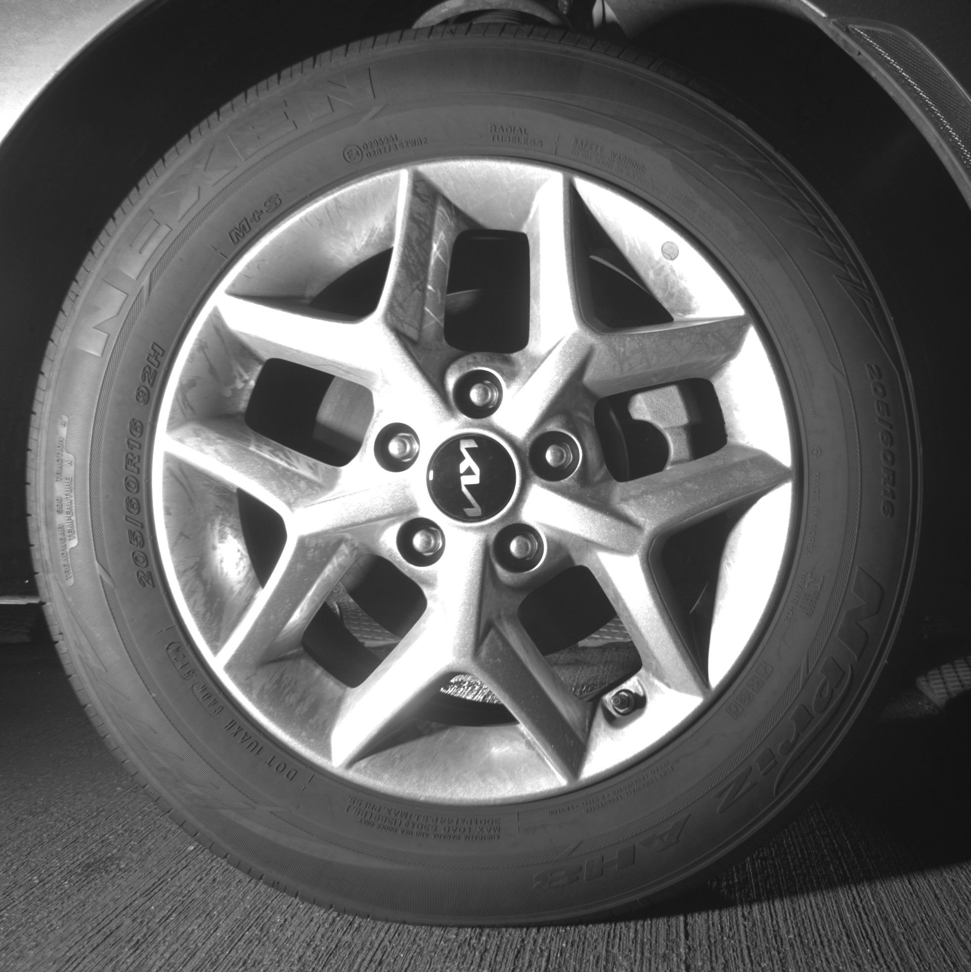 Used 2025 Kia Soul LX w/ LX Technology Package image 13