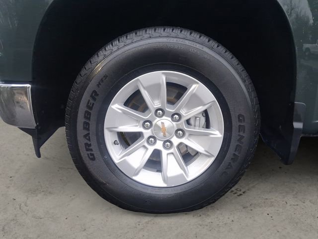 Used 2025 Chevrolet Silverado 1500 LT AWD/4WD image 14