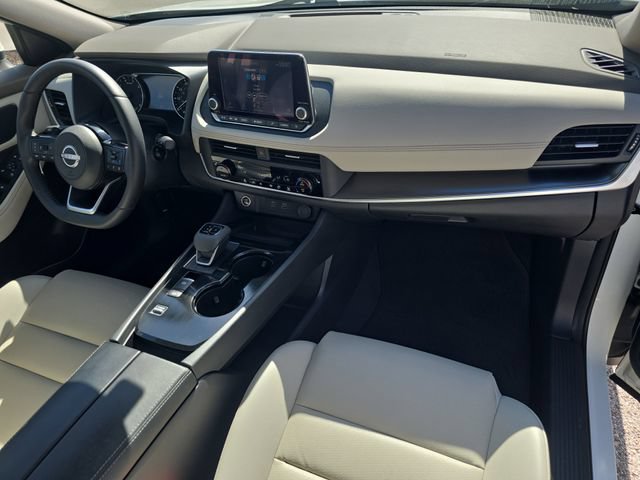 Certified 2023 Nissan Rogue SV w/ SV Premium B Package FWD image 12