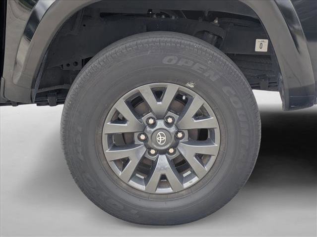 Used 2023 Toyota Tacoma SR5 w/ Technology Package image 16
