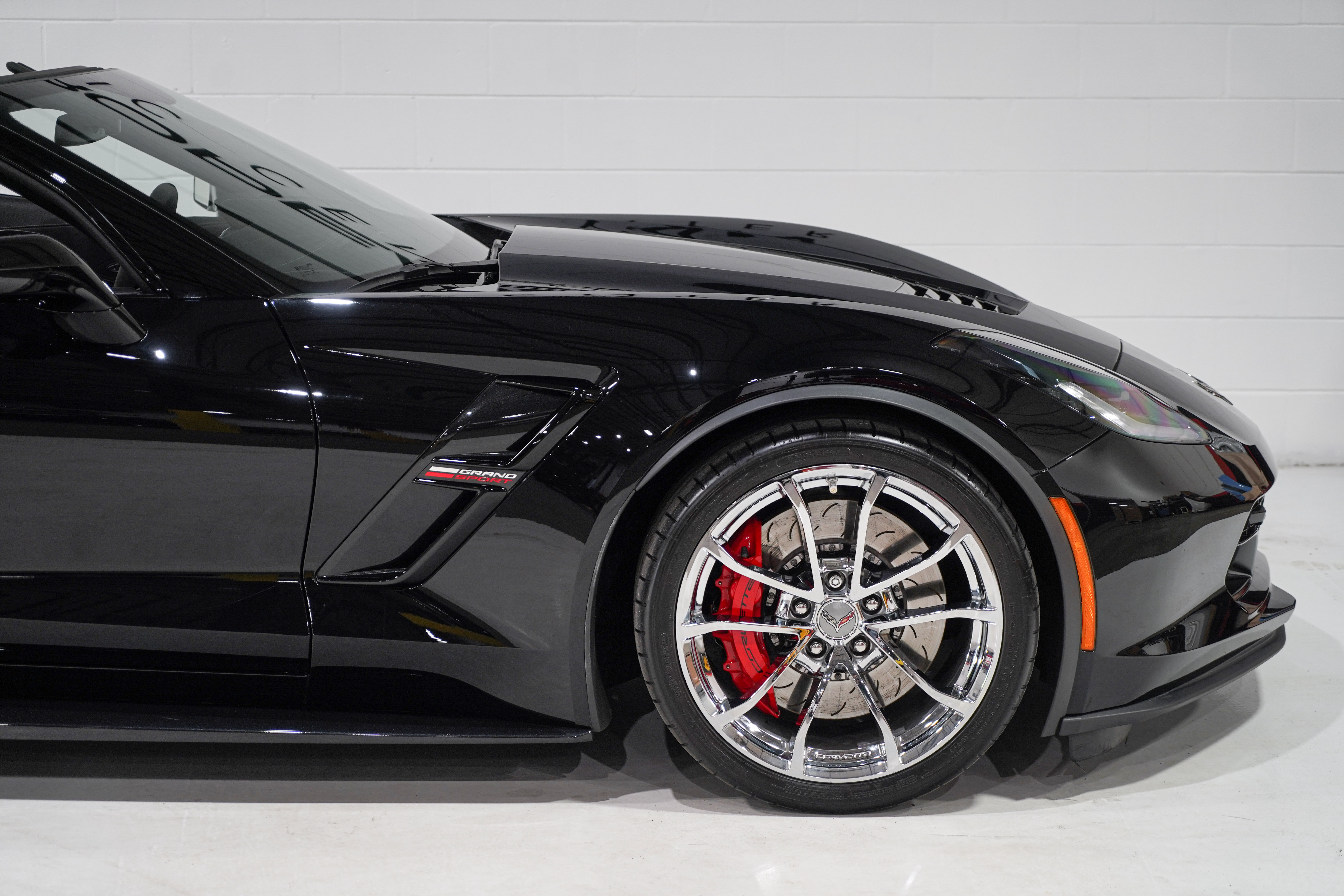 Used 2019 Chevrolet Corvette Grand Sport RWD image 21