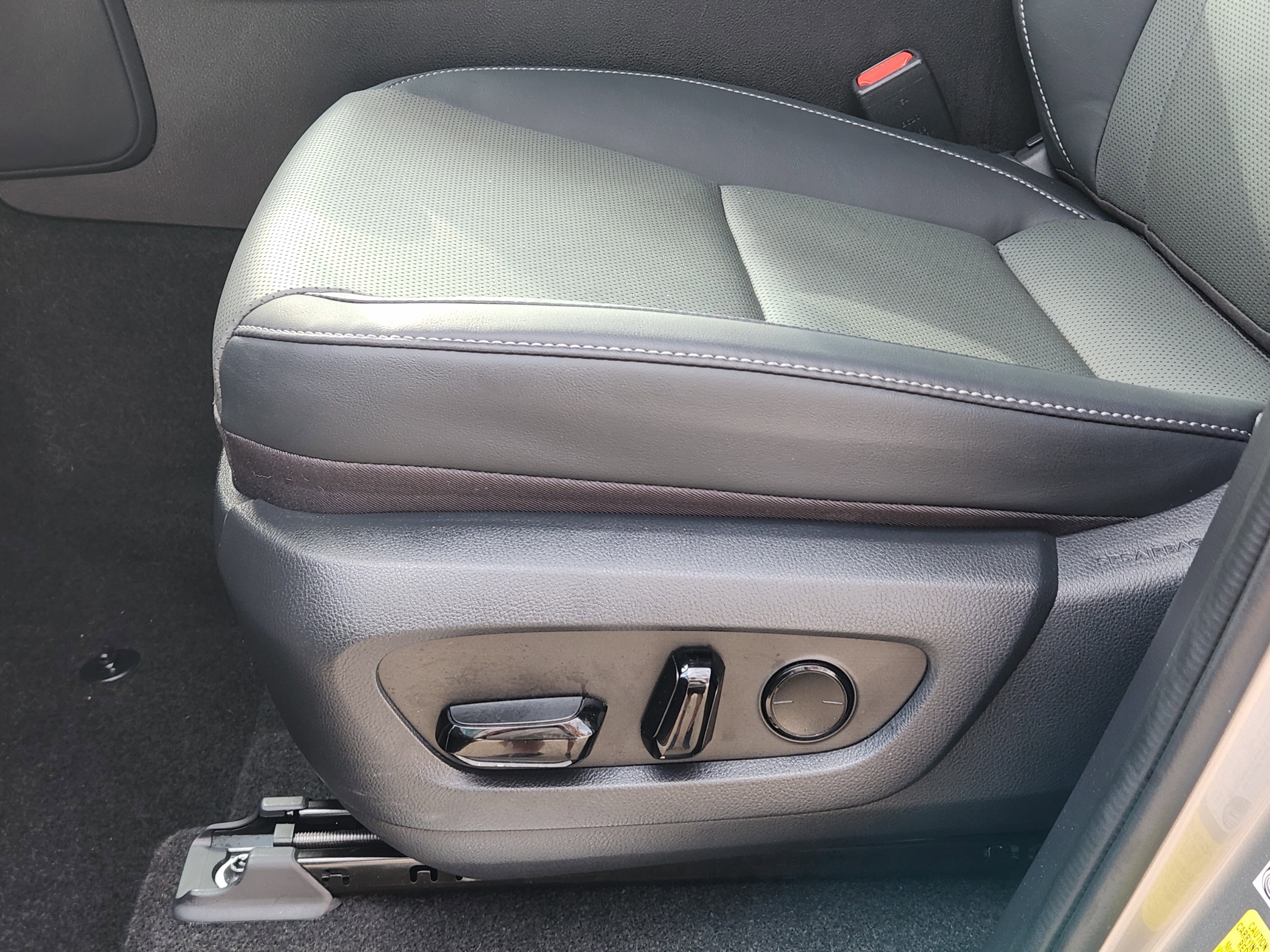 Used 2025 Lexus GX 550 image 31