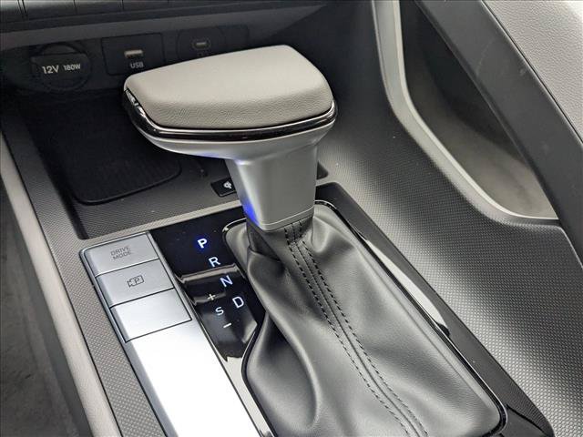 Used 2026 Hyundai Elantra Sport FWD image 15