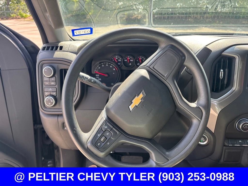 Used 2025 Chevrolet Silverado 1500 Custom w/ Turbomax Blackout Package AWD/4WD image 13