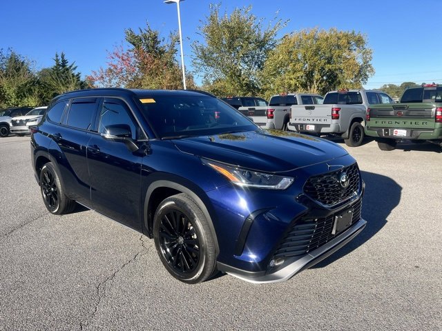 Used 2023 Toyota Highlander XSE