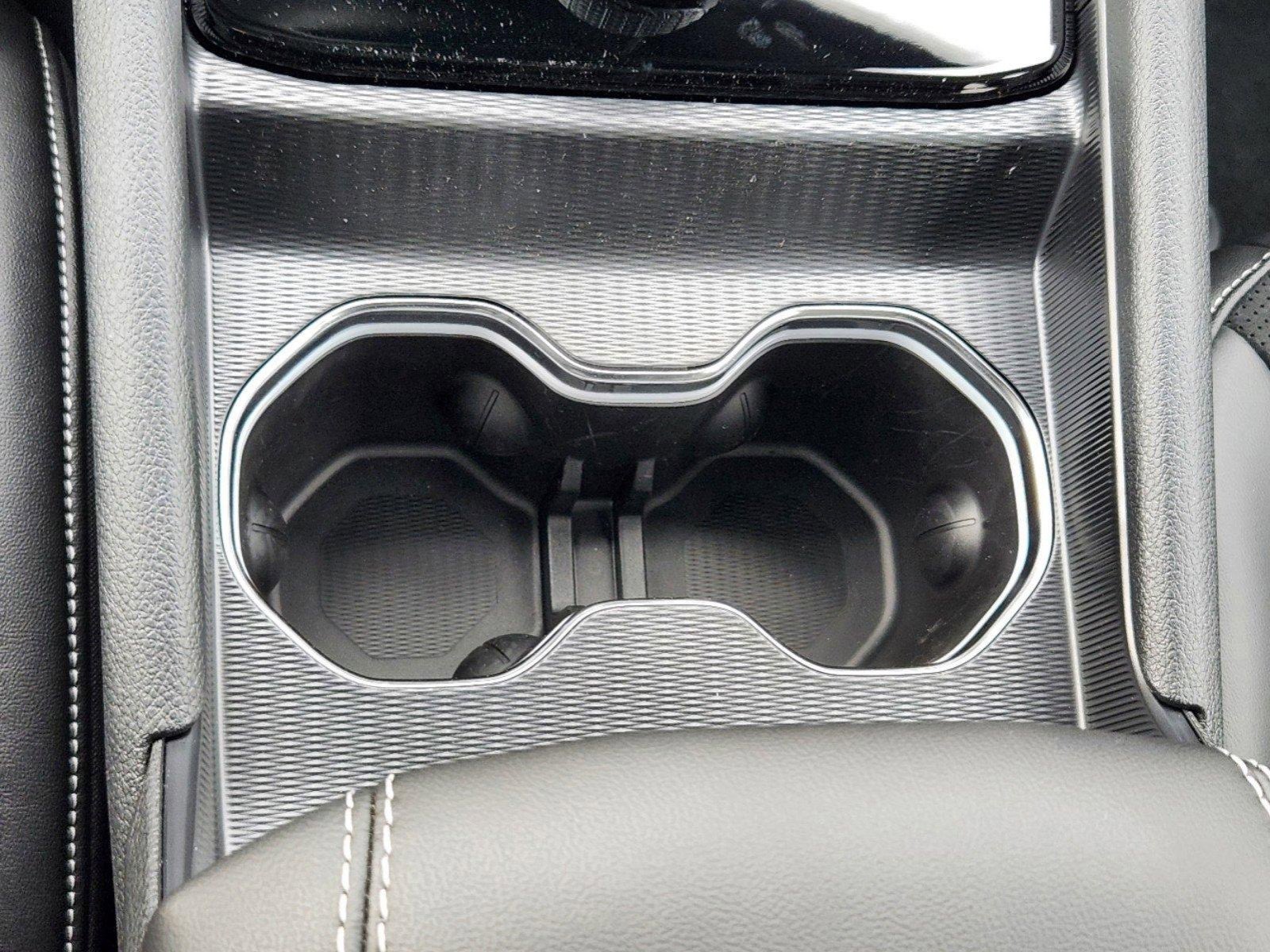 New 2025 Jeep Grand Cherokee Altitude image 31