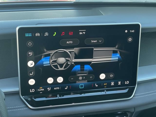 New 2026 Volkswagen Tiguan SE R-Line FWD image 13