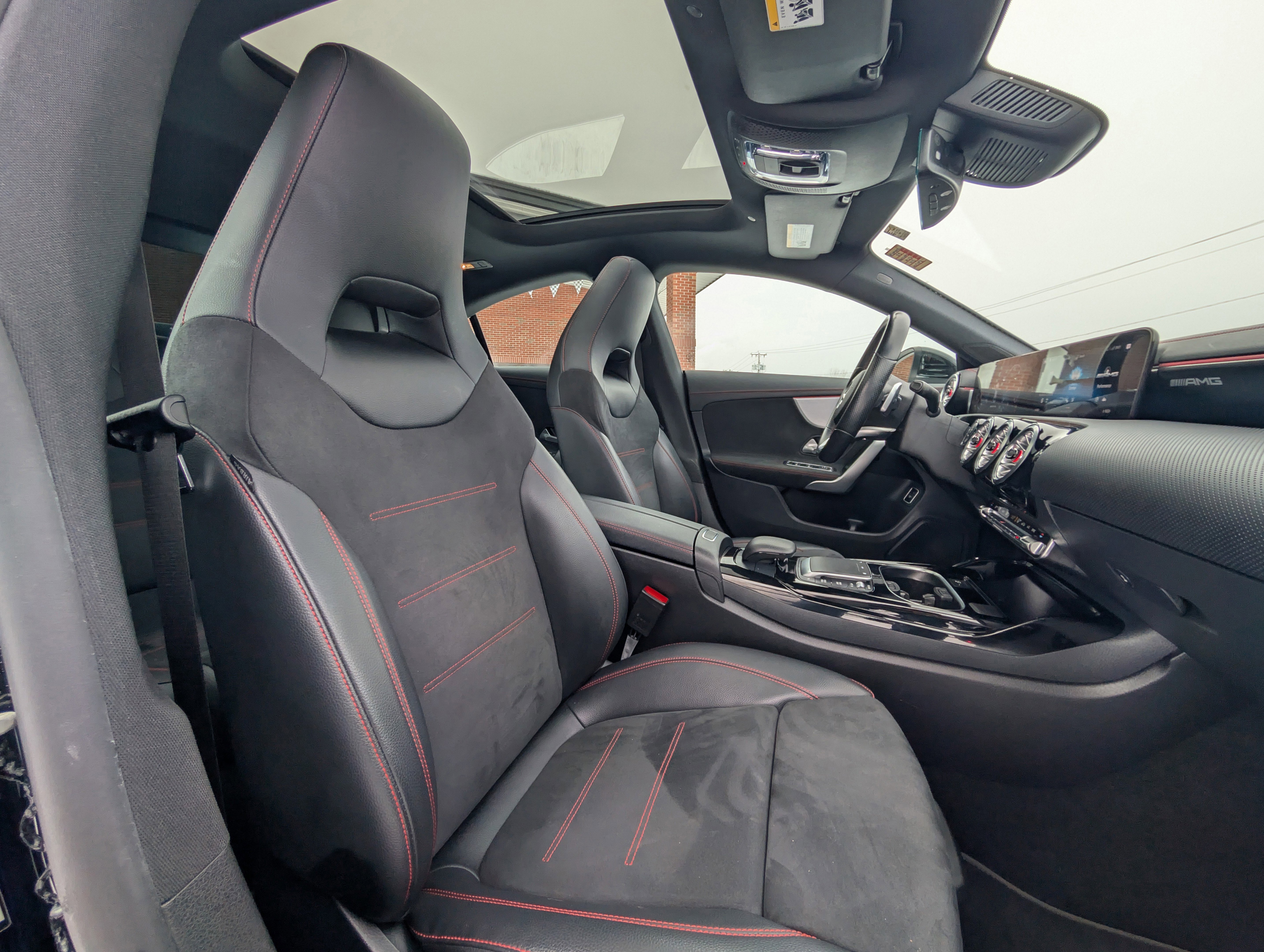 Used 2022 Mercedes-Benz CLA 35 AMG 4MATIC image 52