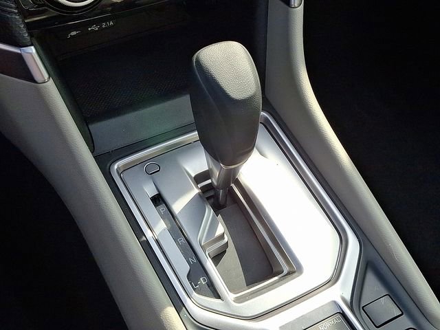 Used 2020 Subaru Forester Premium image 19