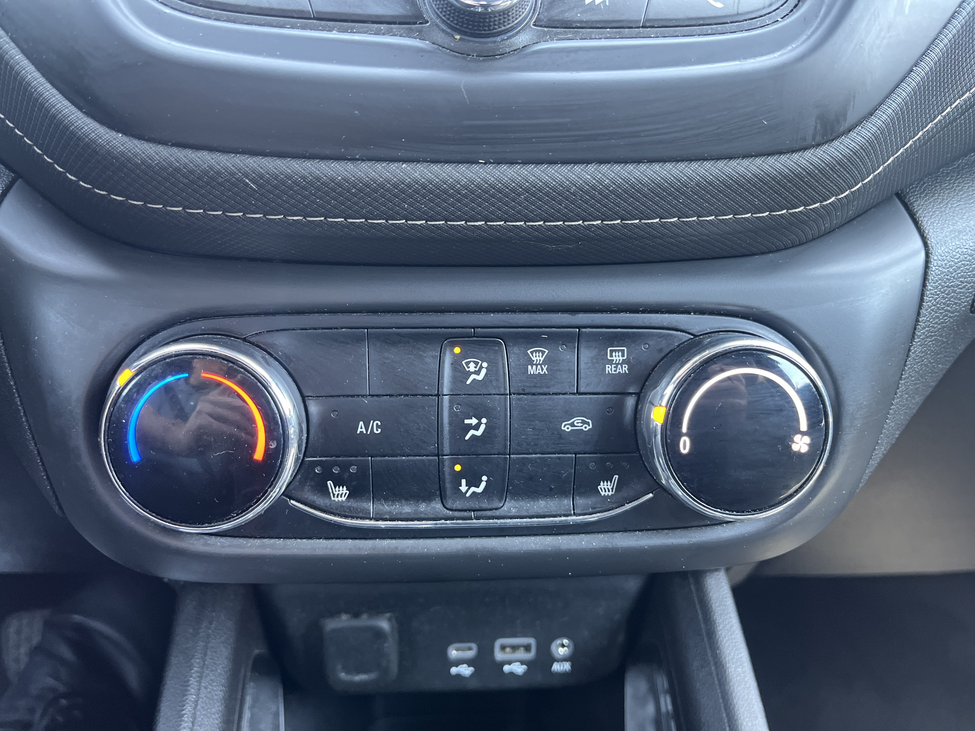 Used 2022 Chevrolet TrailBlazer ACTIV FWD image 23
